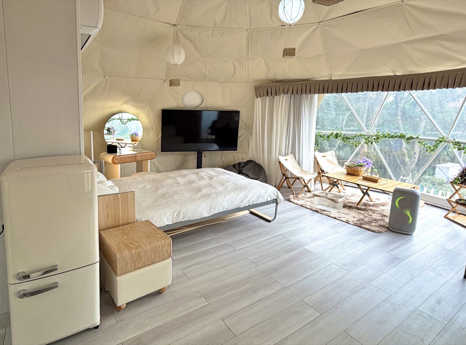 雲朵帳 專屬草地空間 桃園露營區 露營包場 森林露營